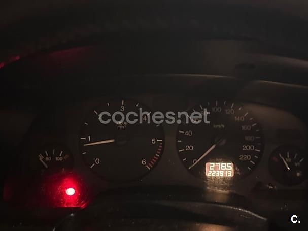 Azul Usado 2002 Opel Zafira Elegance Monovolumen | 2400 € (Precio justo) - Imagen 1/4