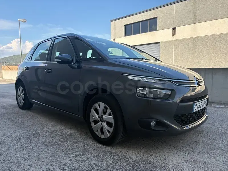 Usado Citroën C4 Picasso Live 99 CV (72 kW) 2016 Gris / plata Monovolumen