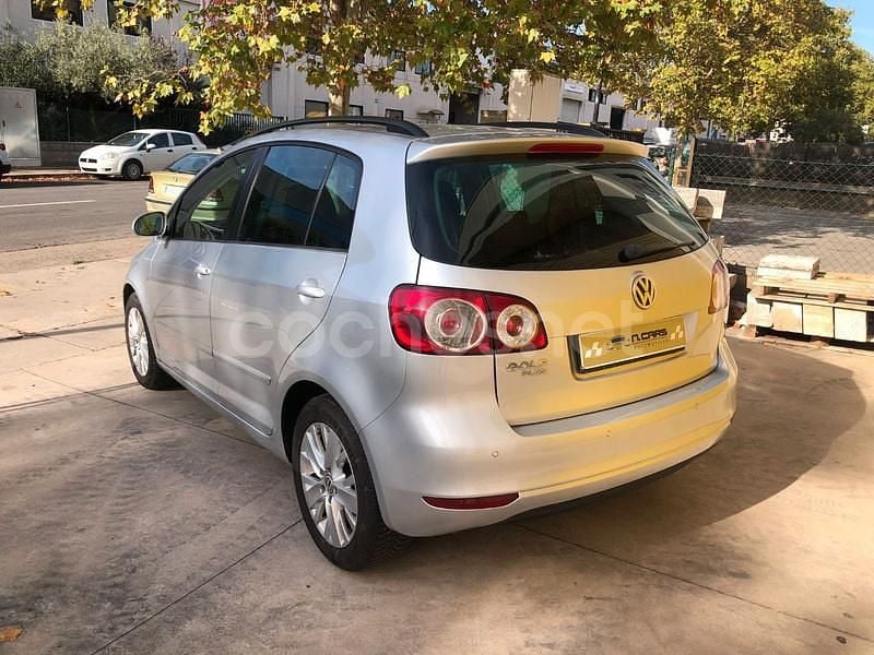 Usado VW Golf Plus Cross Advance 122 CV (89 kW) 2010 Gris / plata Monovolumen