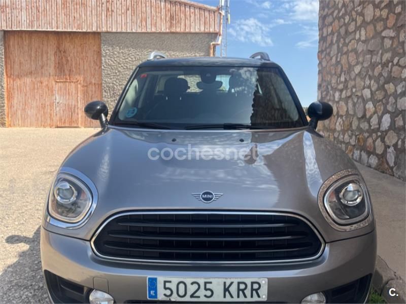 Gris / plata Usado 2018 Mini Cooper D Countryman SUV | 18.500 € (Precio justo) - Imagen 1/4