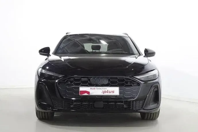 Usado Audi A5 Ambiente 299 CV (219 kW) 2025