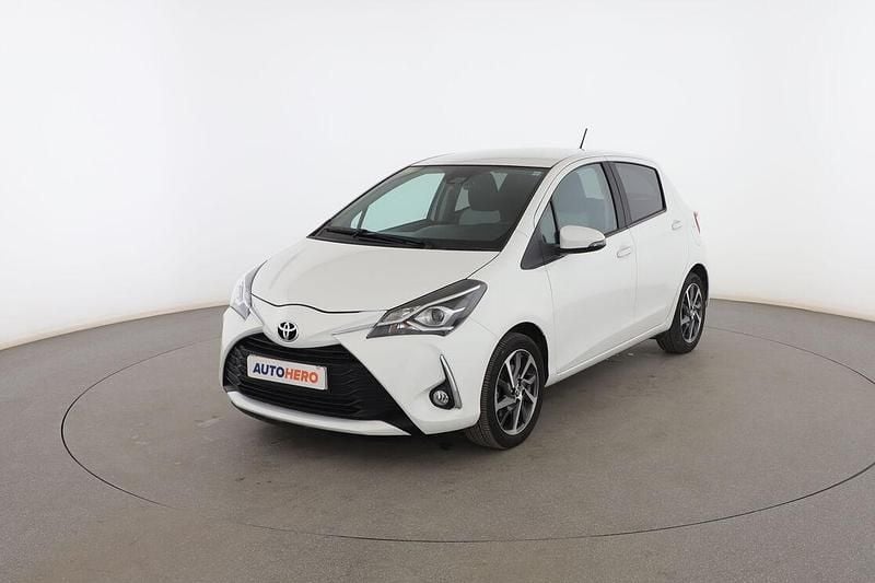 Blanco Usado 2020 Toyota Yaris Active Utilitario | 15.799 € (Precio justo) - Imagen 1/3