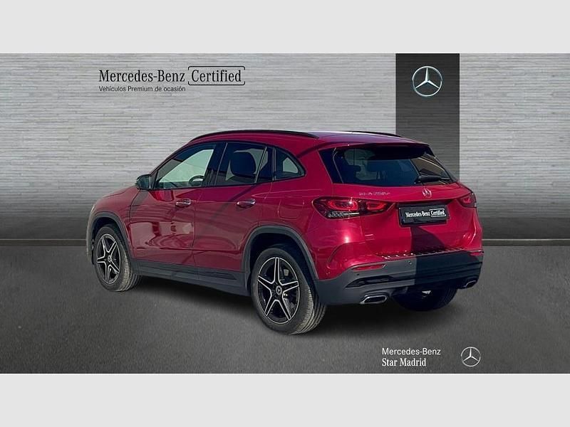 Usado Mercedes GLA250 AMG line 218 CV (160 kW) 2022 Otro SUV