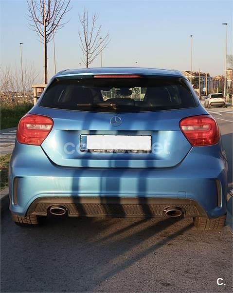 Usado Mercedes A180 AMG 122 CV (89 kW) 2013 Azul Berlina