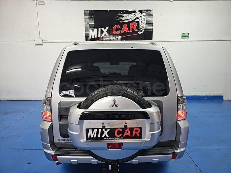 Usado Mitsubishi Montero Motion 200 CV (147 kW) 2011 Gris / plata SUV