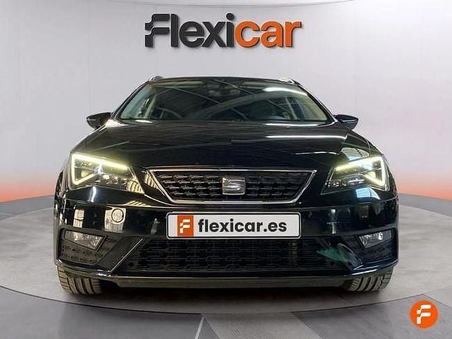 Usado Seat Leon Reference 110 CV (80 kW) 2017 Negro