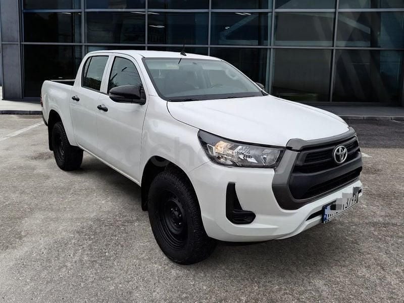 Usado Toyota HiLux 150 CV (110 kW) 2021 Blanco Pickup/Camioneta