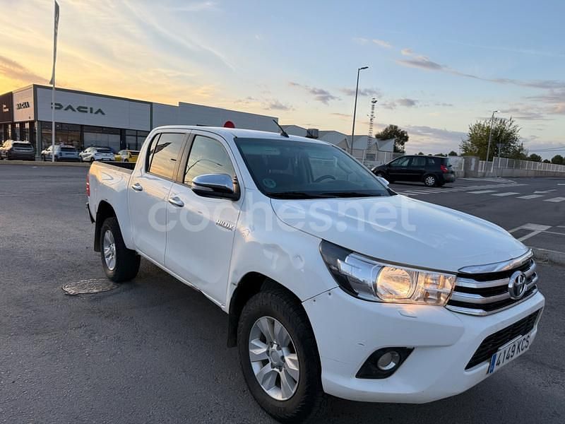Usado Toyota HiLux 150 CV (110 kW) 2017 Blanco Recogida