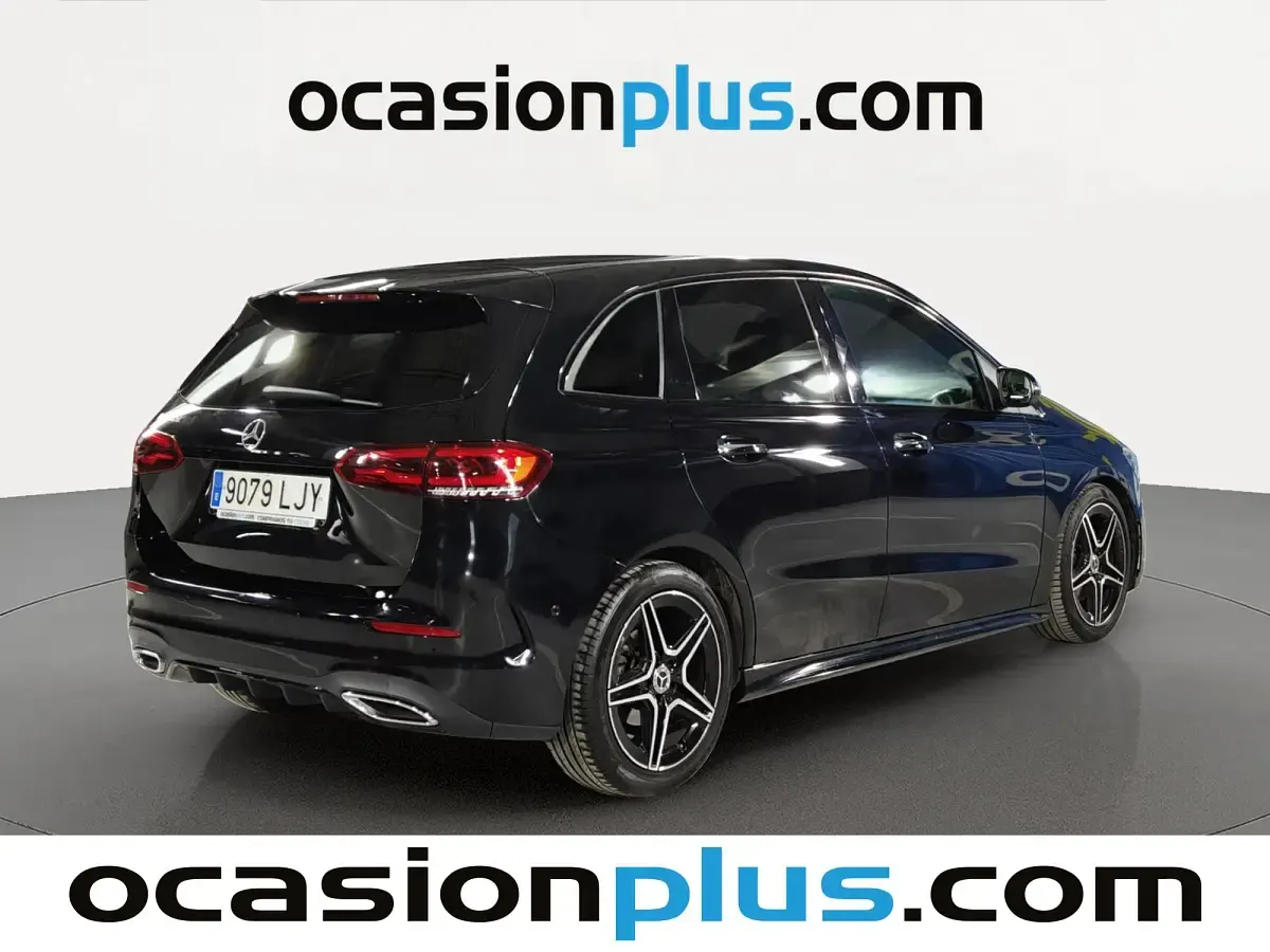 Usado Mercedes B200 AMG 150 CV (110 kW) 2020 Negro Utilitario