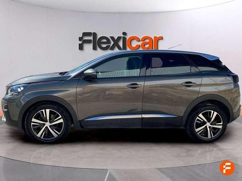 Usado Peugeot 3008 GT-line 131 CV (96 kW) 2019 Verde SUV
