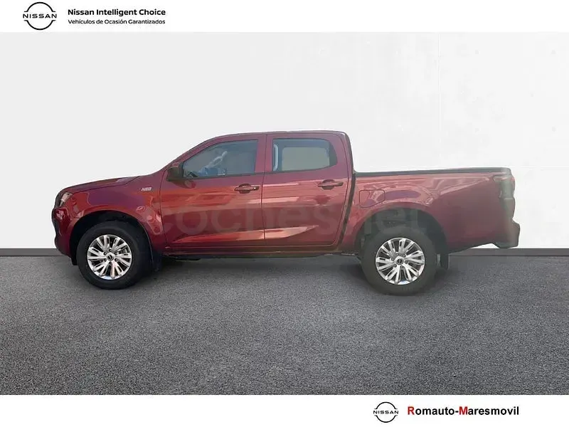 Usado Isuzu D-Max 163 CV (119 kW) 2025 Rojo Pickup/Camioneta