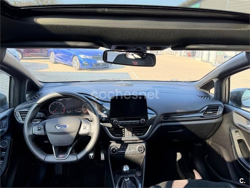 Usado Ford Fiesta ST 200 CV (147 kW) 2020 Gris / plata Utilitario