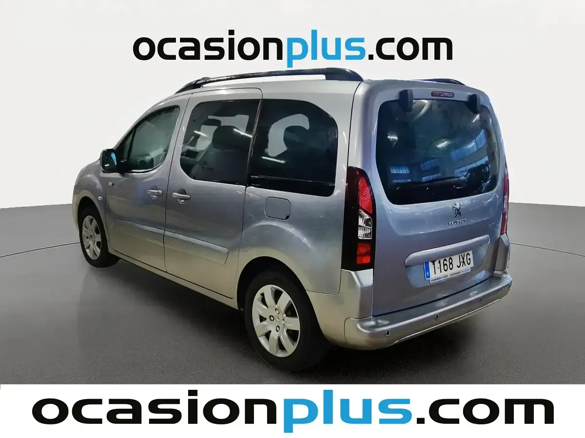 Usado Peugeot Partner Style 120 CV (88 kW) 2017 Gris Monovolumen