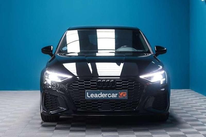 Usado Audi A3 150 CV (110 kW) 2022 Negro Berlina