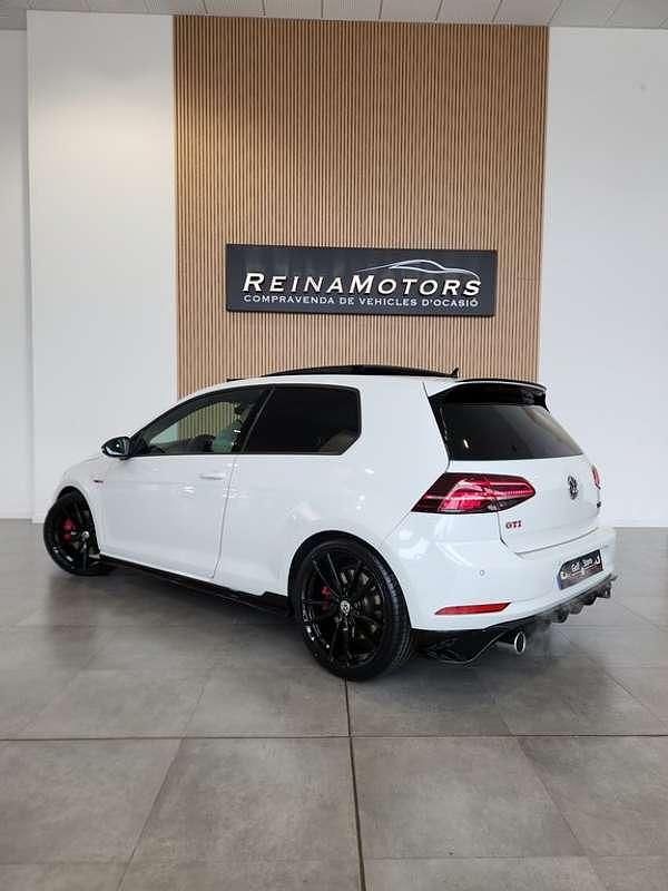 Usado VW Golf VII GTI 290 CV (213 kW) 2019 Blanco Utilitario