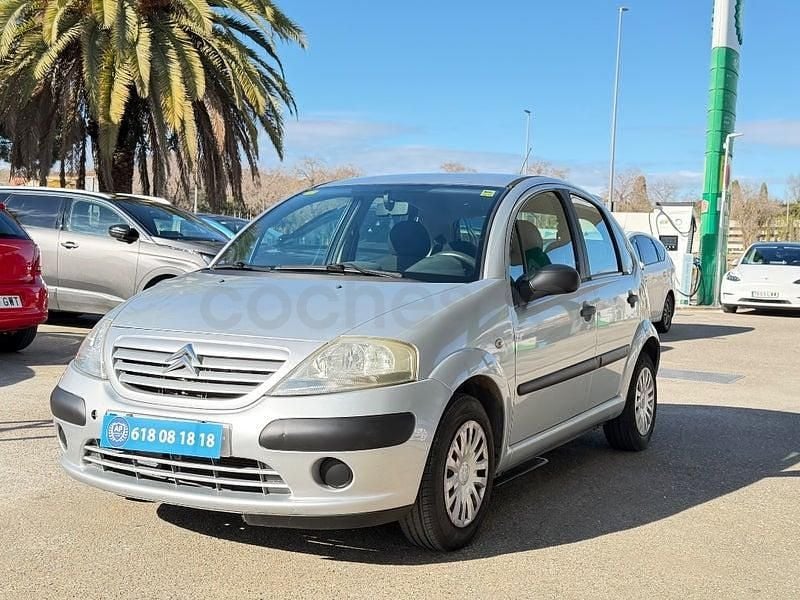 Usado Citroën C3 61 CV (44 kW) 2005 Gris / plata Berlina