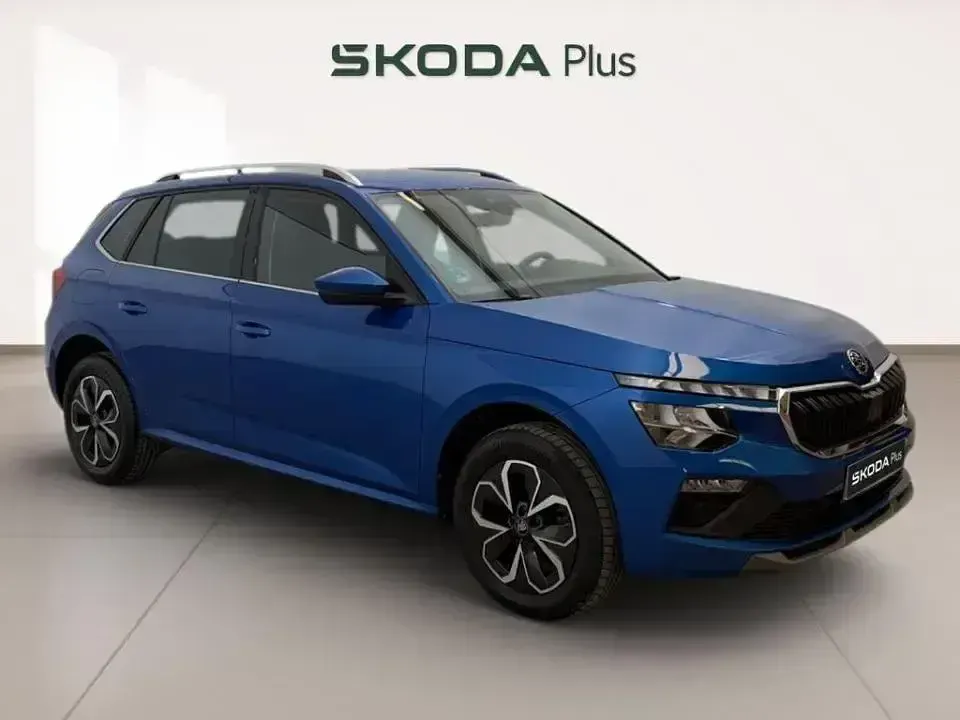 Usado Skoda Kamiq Selection 116 CV (85 kW) 2025 Azul SUV