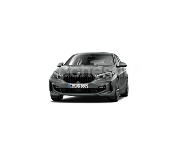 Gris / plata Usado 2023 BMW 118 Shadowline Utilitario | 27.900 € (Precio justo) - Imagen 1/4