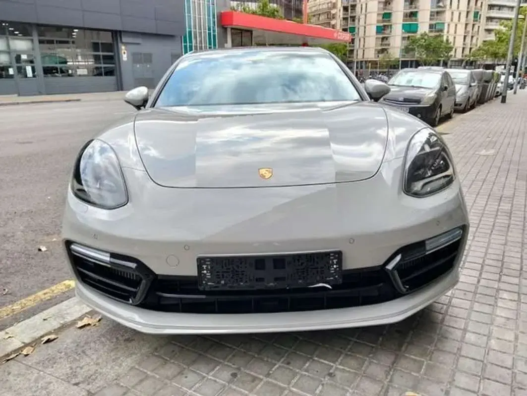 Usado Porsche Panamera GTS 480 CV (353 kW) 2020 Gris Berlina
