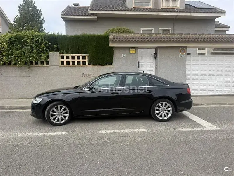 Usado Audi A6 204 CV (150 kW) 2012 Negro Berlina