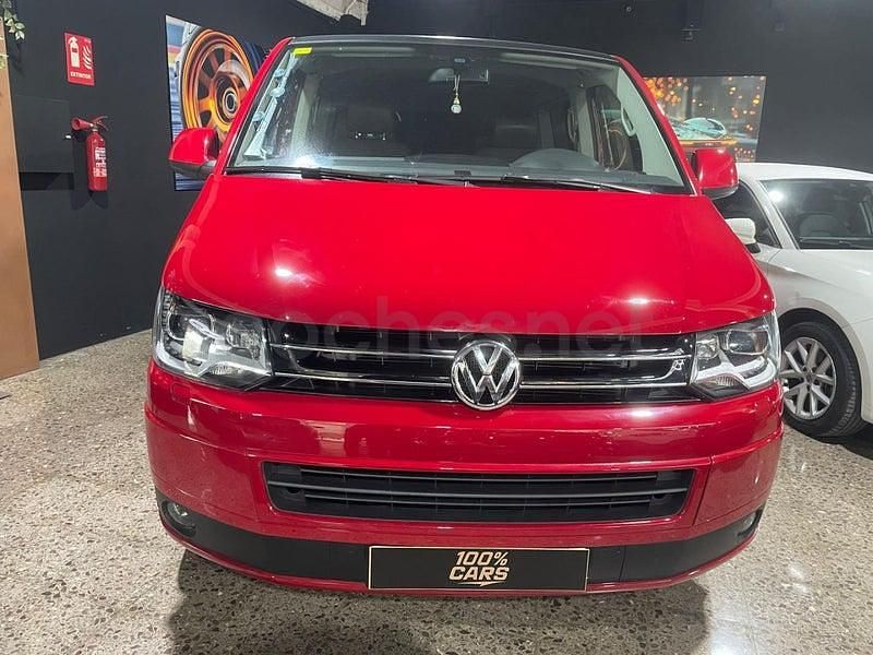 Usado VW Multivan Highline 180 CV (132 kW) 2013 Rojo Monovolumen