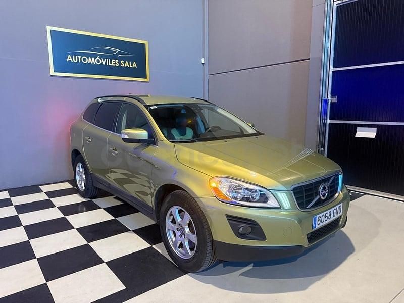 Usado Volvo XC60 Momentum 163 CV (119 kW) 2009 Verde SUV