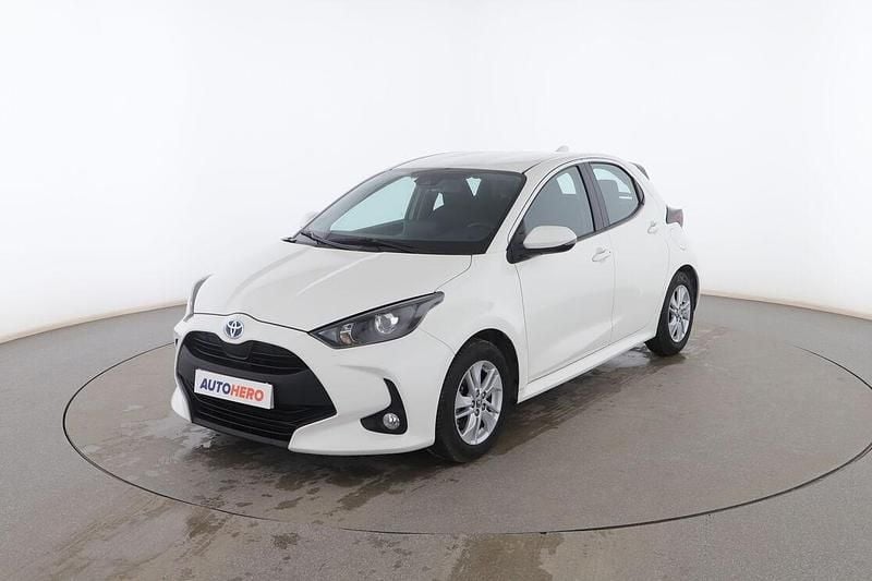 Blanco Usado 2021 Toyota Yaris Hybrid Business Edition Utilitario | 17.799 € (Precio justo) - Imagen 1/3