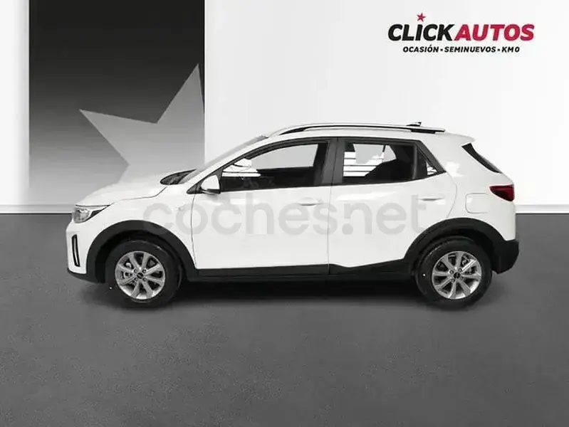 Usado Kia Stonic 79 CV (58 kW) 2025 Blanco SUV