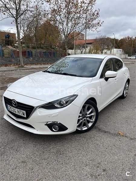 Usado Mazda 3 Luxury 120 CV (88 kW) 2013 Blanco Berlina
