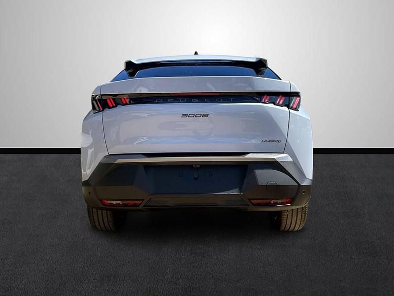 Usado Peugeot 3008 Allure 136 CV (100 kW) 2025 Blanco SUV