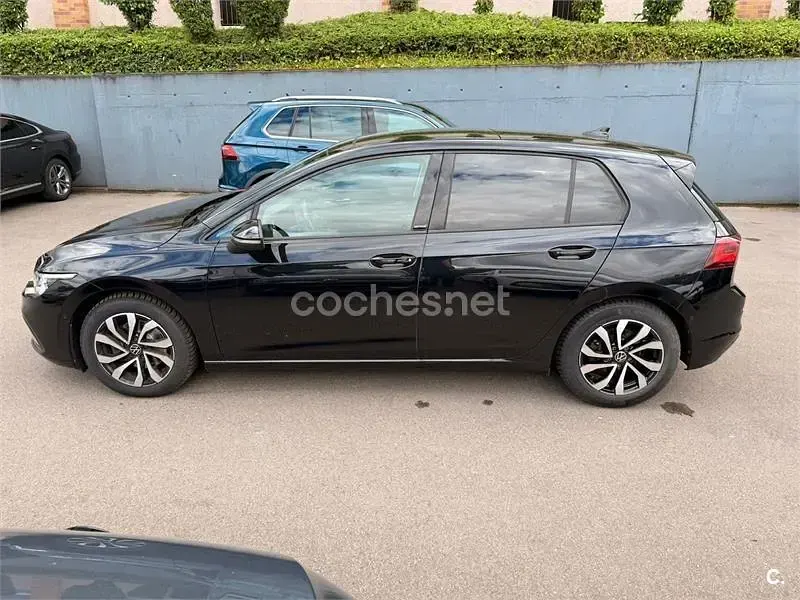 Usado VW Golf VIII Style 150 CV (110 kW) 2023 Negro Berlina
