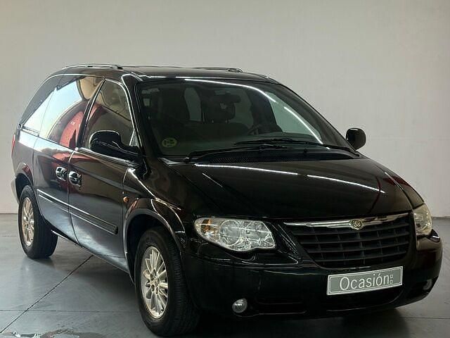Usado Chrysler Voyager 143 CV (105 kW) 2003 Negro Monovolumen