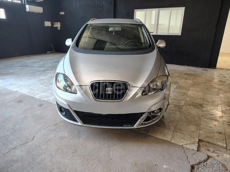 Gris / plata Usado 2010 Seat Altea XL Style Monovolumen | 4750 € (Buen precio) - Imagen 1/4