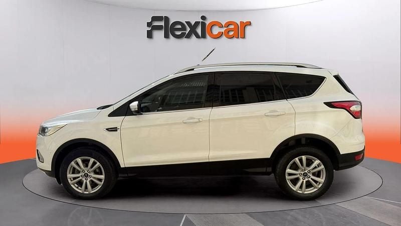 Usado Ford Kuga Trend+ 120 CV (88 kW) 2019 Blanco SUV