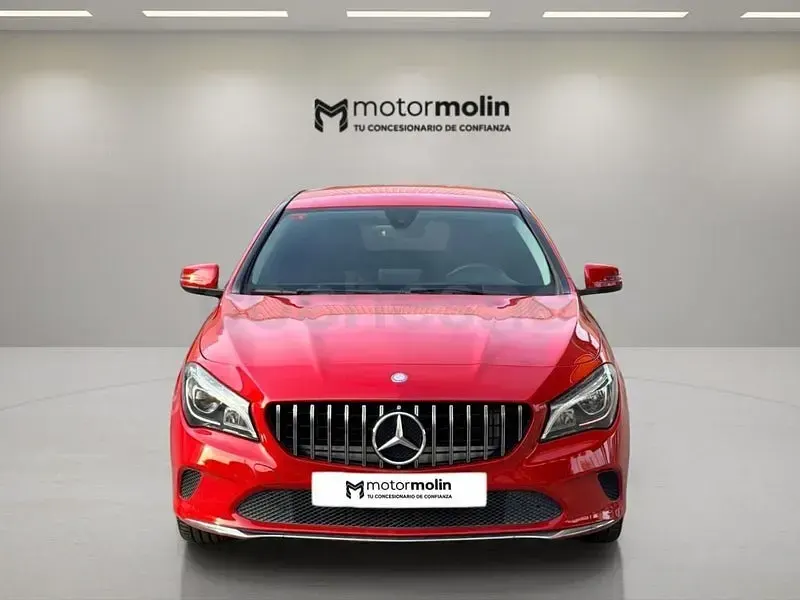Usado Mercedes CLA200 136 CV (100 kW) 2017 Rojo Berlina