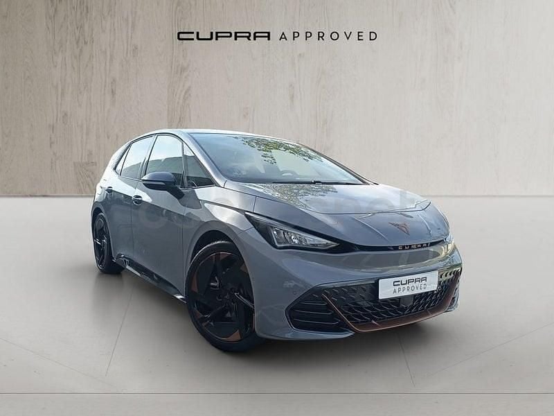 Begagnad Cupra Born e-Boost 169 kW (231 HK) 2023 Eléctrico Halvkombi