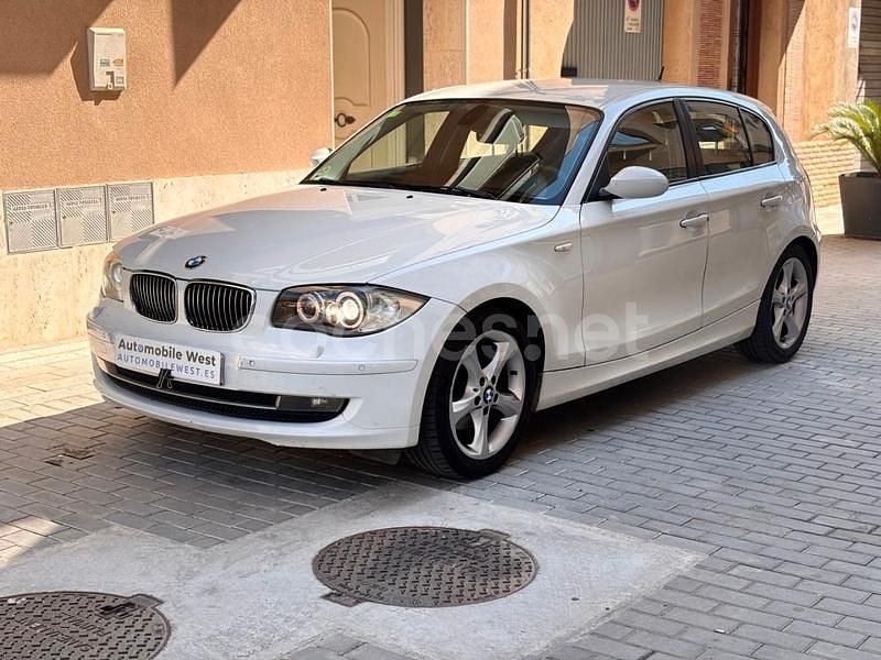 Blanco Usado 2008 BMW 118 Efficient Dynamics Utilitario | 5990 € (Precio justo) - Imagen 1/4