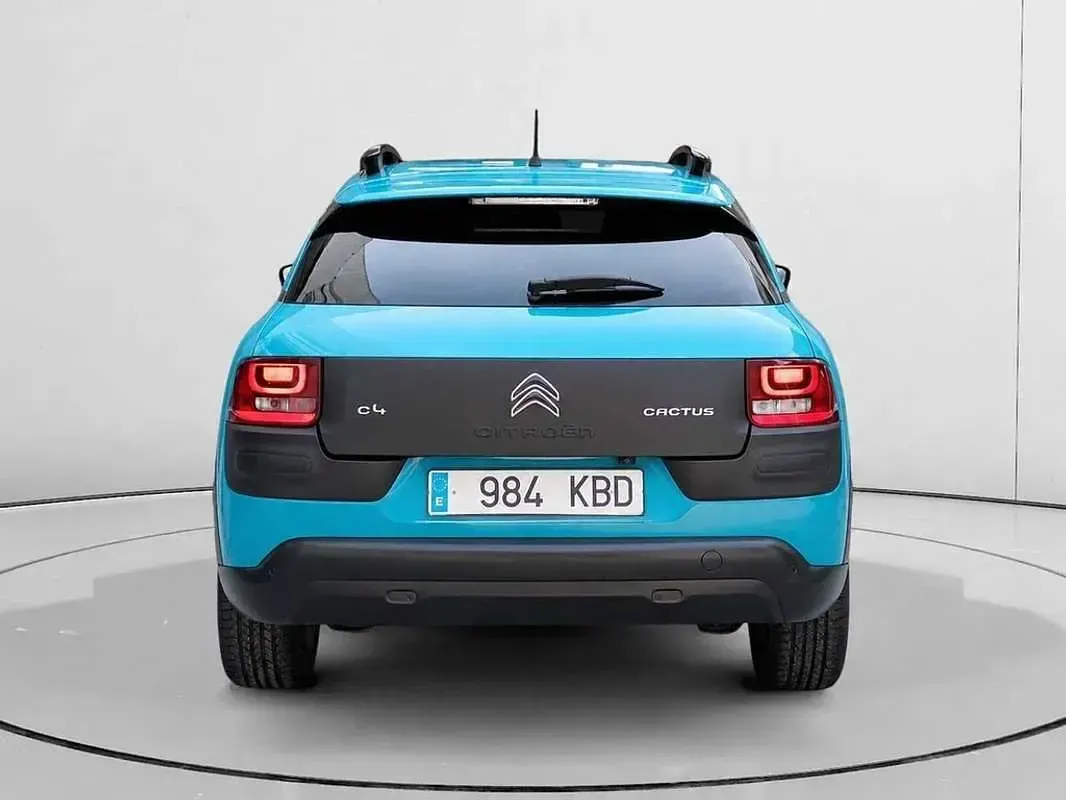 Usado Citroën C4 Cactus Shine 99 CV (72 kW) 2017 Azul Utilitario