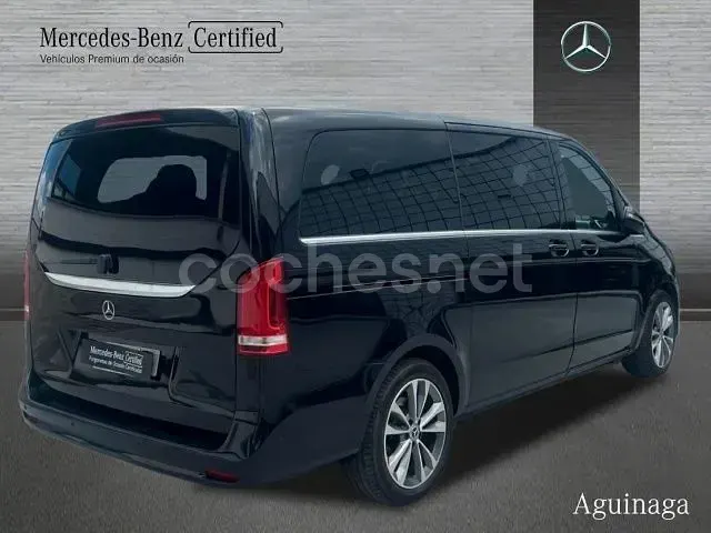 Usado Mercedes V220 Avantgarde 163 CV (119 kW) 2024 Negro Monovolumen