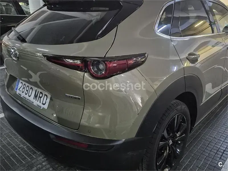 Usado Mazda CX-30 Nagisa 150 CV (110 kW) 2024 Gris / plata SUV