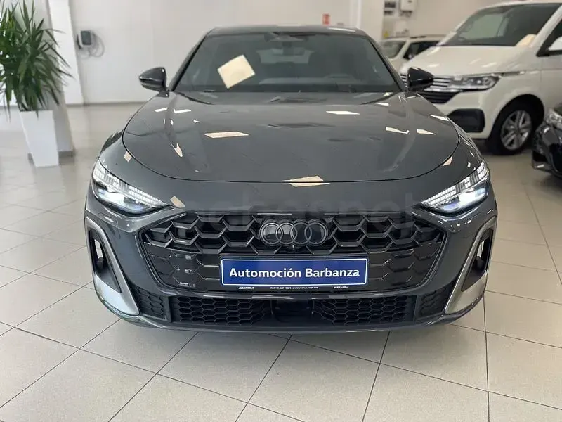 Nuevo Audi A5 S-Line 204 CV (150 kW) 2025 Gris / plata Berlina
