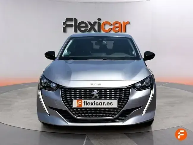 Usado Peugeot 208 Allure 100 CV (73 kW) 2023 Gris Utilitario