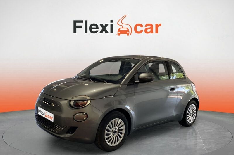 Usado Fiat 500e Action 69 kW (95 CV) 2022 Gris Berlina