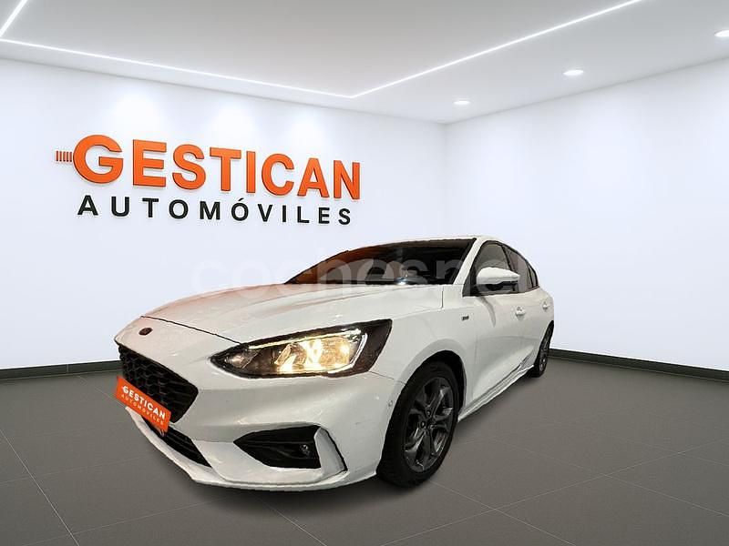 Blanco Usado 2018 Ford Focus ST-Line Berlina | 13.990 € (Precio justo) - Imagen 1/4