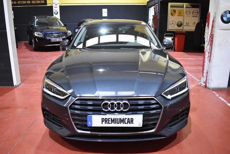 Usado Audi A5 Sportback Advanced 150 CV (110 kW) 2018 Gris Utilitario