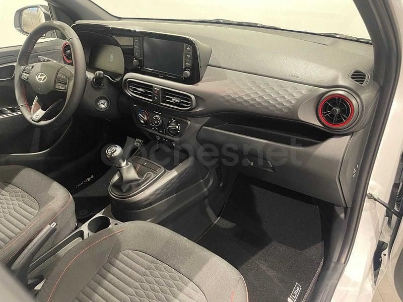 Usado Hyundai i10 N Line 79 CV (58 kW) 2025 Blanco Utilitario