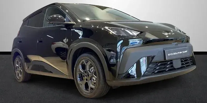 Nuevo BYD Dolphin Surf Comfort 114 kW (156 CV) 2026 Negro Utilitario