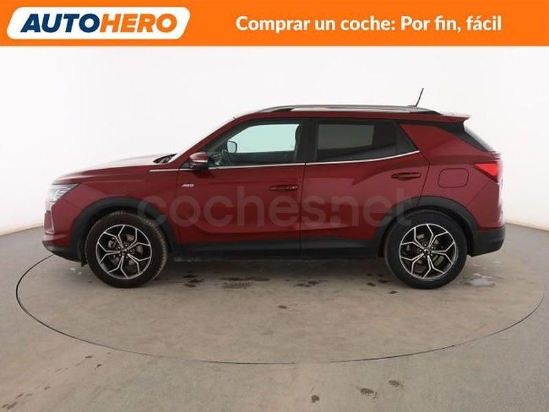 Usado Ssangyong (KGM) Korando Limited 136 CV (100 kW) 2022 Rojo SUV