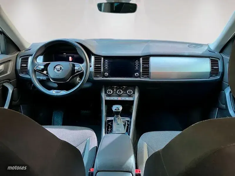 Usado Skoda Kodiaq Ambition 150 CV (110 kW) 2022 Azul SUV