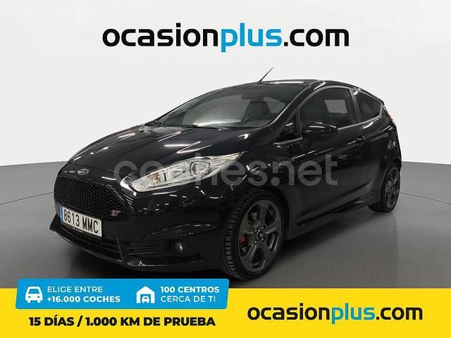 Negro Usado 2015 Ford Fiesta ST Berlina | 13.450 € - Imagen 1/4